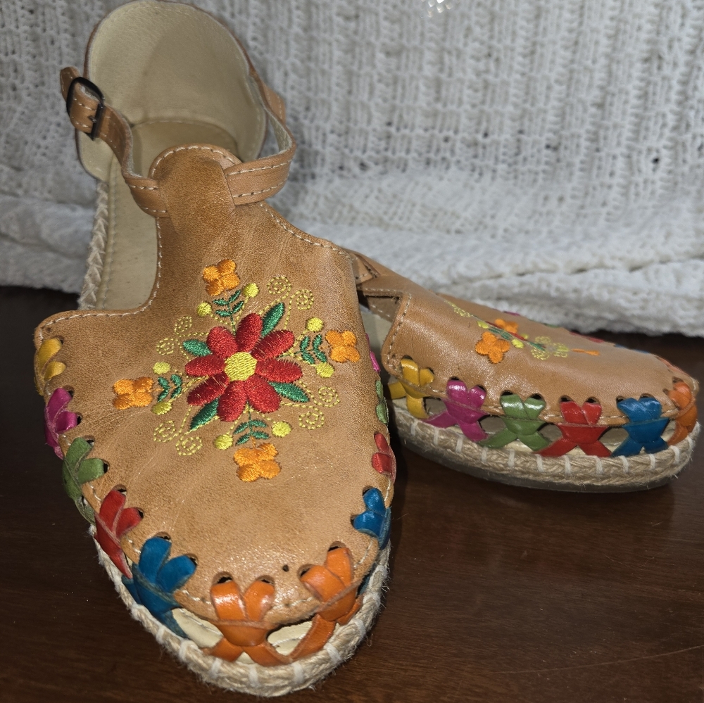 Tan and Red Espadrilles with Floral Embroidery